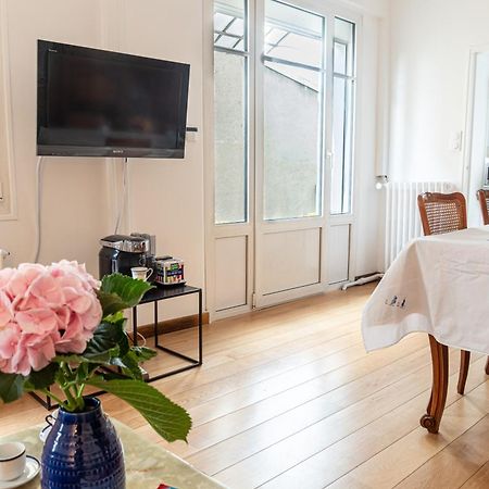 5 Min Chateau Charmante Maison Et Son Jardin Prive ベルサイユ エクステリア 写真